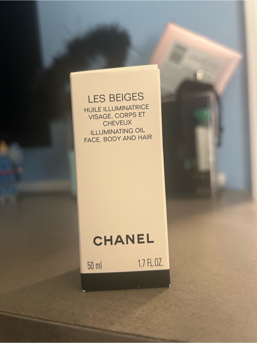 CHANEL Les Beiges Illuminating Oil - Beige/Black